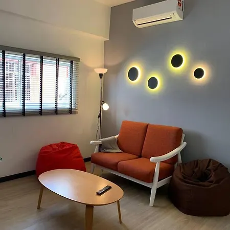 Entire House In Town Centre #Wifi#Netflix Apartment Kuala Terengganu Exterior photo